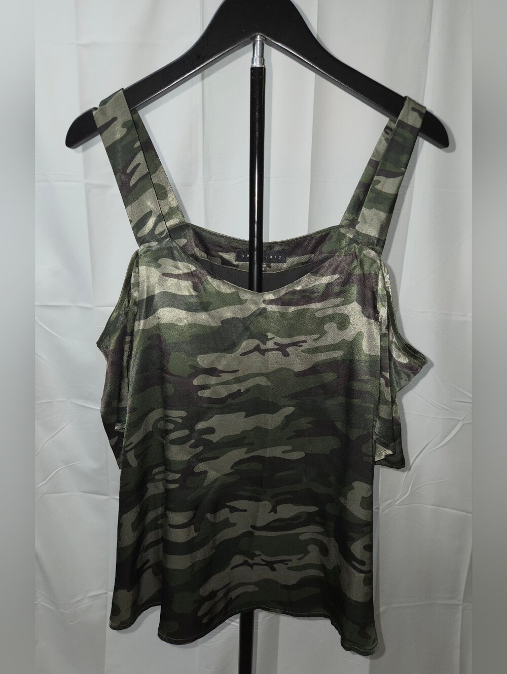 Sanctuary Camouflage Cold Shoulder Top Size XS